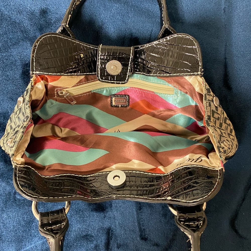 GUESS Mini Handbag - Picture 3 of 3
